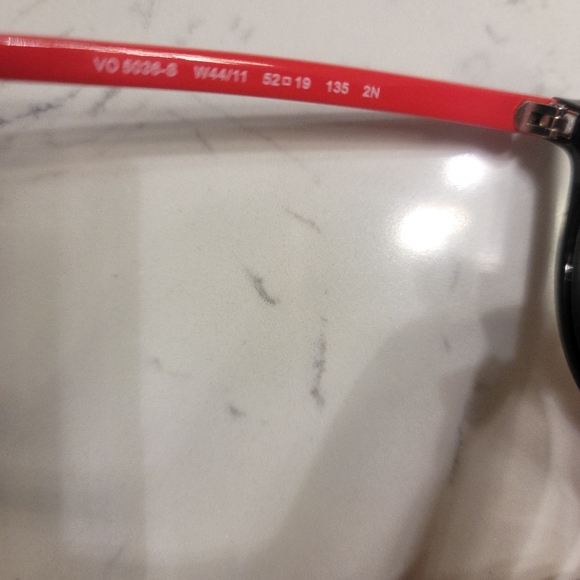 Vogue sunglasses - Picture 4 of 8